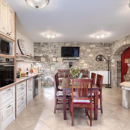 Apartman Pietro Motovun Luaran gambar
