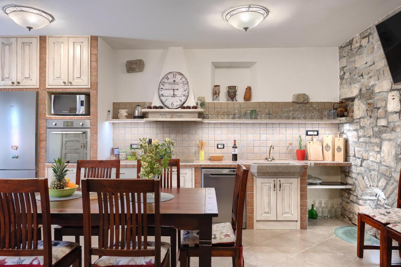 Apartman Pietro Motovun Luaran gambar